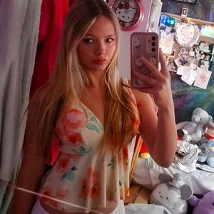 Meet your Posher, Adleigh